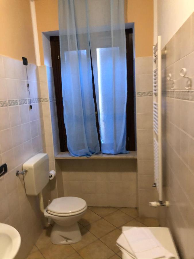 Il Gatto E La Volpe Hotel Авиляна Екстериор снимка